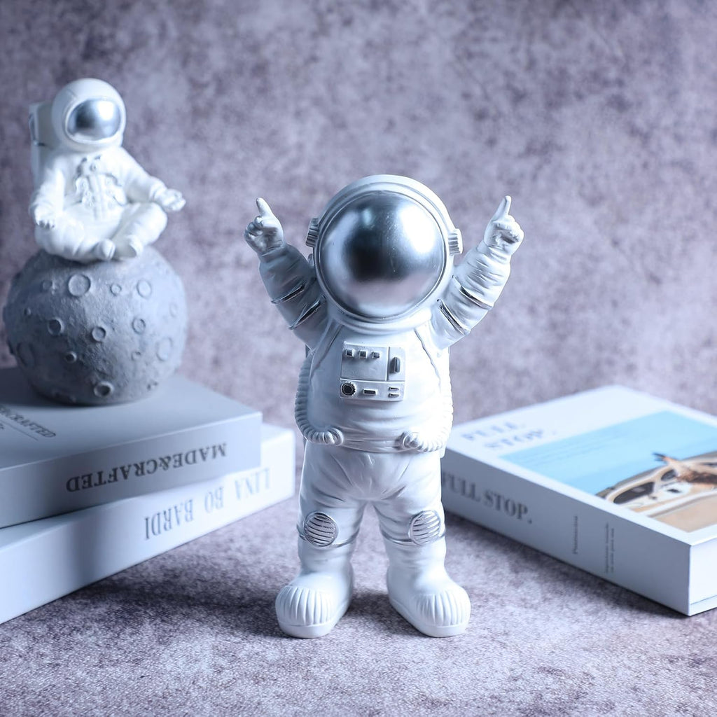 Colias Wing Astronaut Statues Sculpture Figurine Ornament Home Arts and Crafts Desktop Accessories Tabletop Decoration-Stand