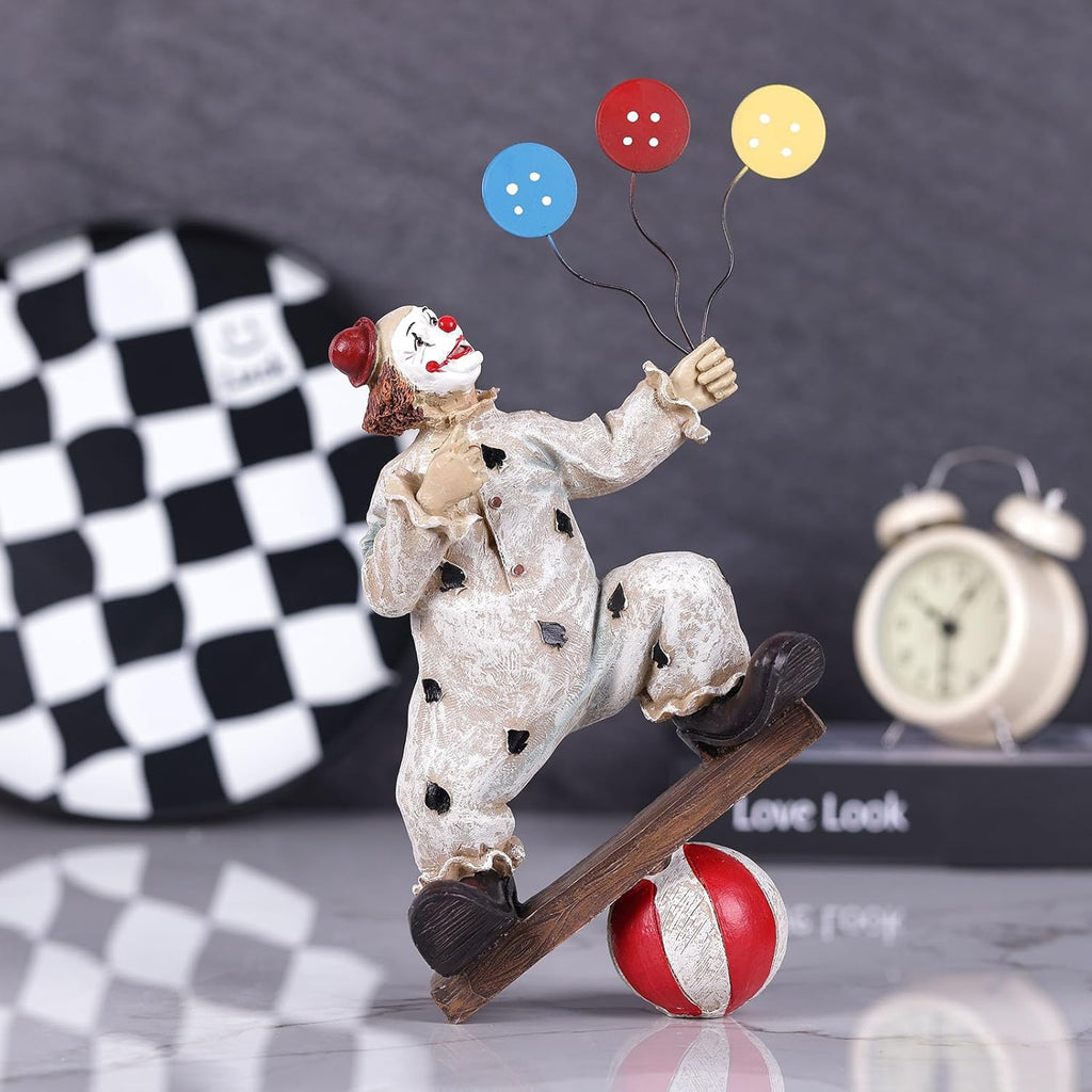 orenm Creative Clown Circus Statues,Interesting Home Decor Resin Sculpture,Handmade Crafts Collectible Art Figures Decor Ornament,Christmas,Parties and Events Desktop Decor (Balloon)