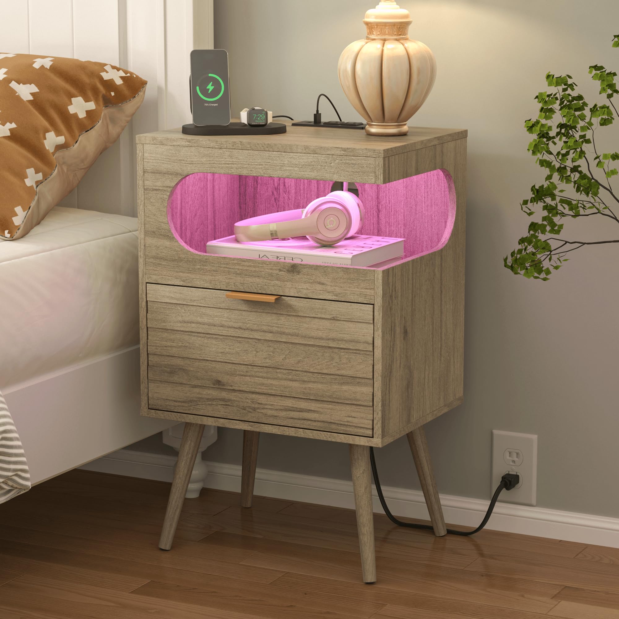 Veegle Nightstand,Modern Bedside Table with Storage Drawer and Open Wood Shelf, Accent Night Stand with Solid Wood Legs for Living Room, Bedroom and Small Spaces,Easy Assembly (Black)
